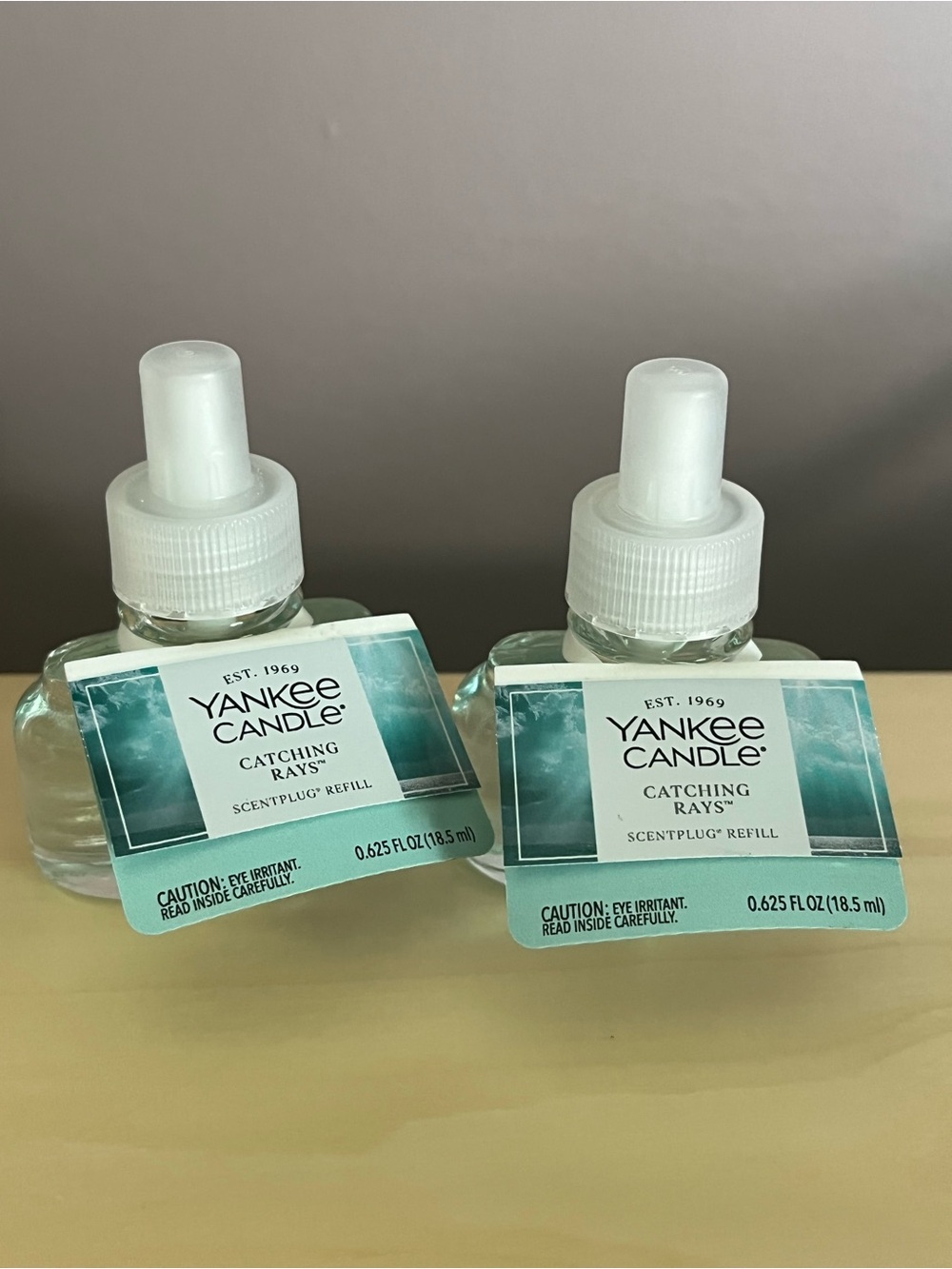 Two New Yankee Candle Catching Rays Plug In Scented Refills